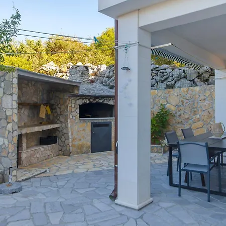 Apartment Nedi Podglavica