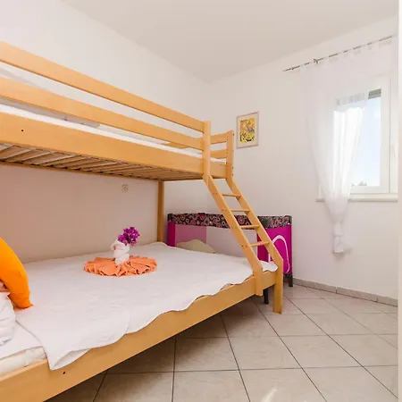 Nedi Apartment