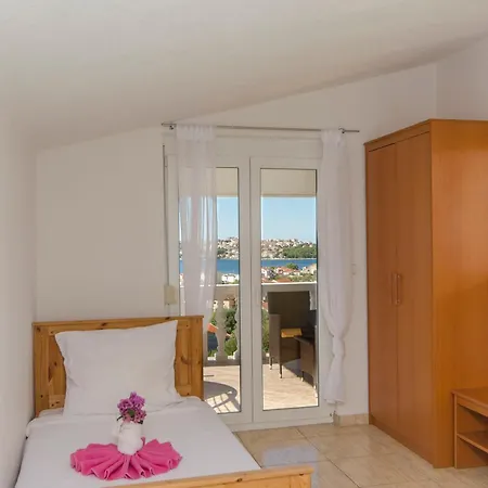 Nedi Apartment