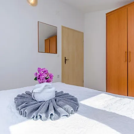 Nedi Apartment Podglavica