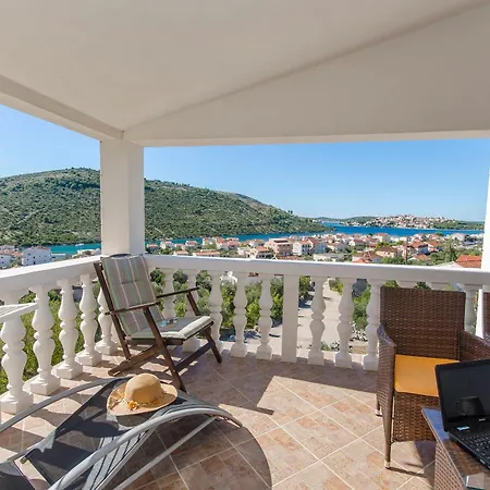 Nedi Apartment Podglavica